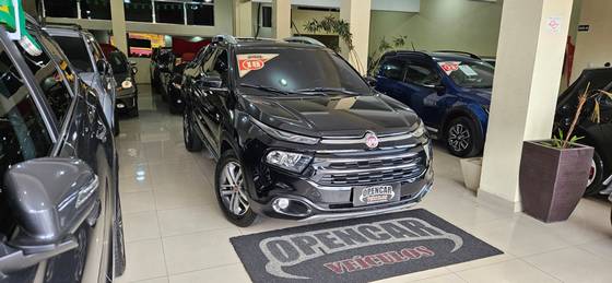 FIAT TORO 2.0 16V TURBO DIESEL VOLCANO 4WD AT9 FIAT TORO 2.0 16V TURBO DIESEL VOLCANO 4WD AT9